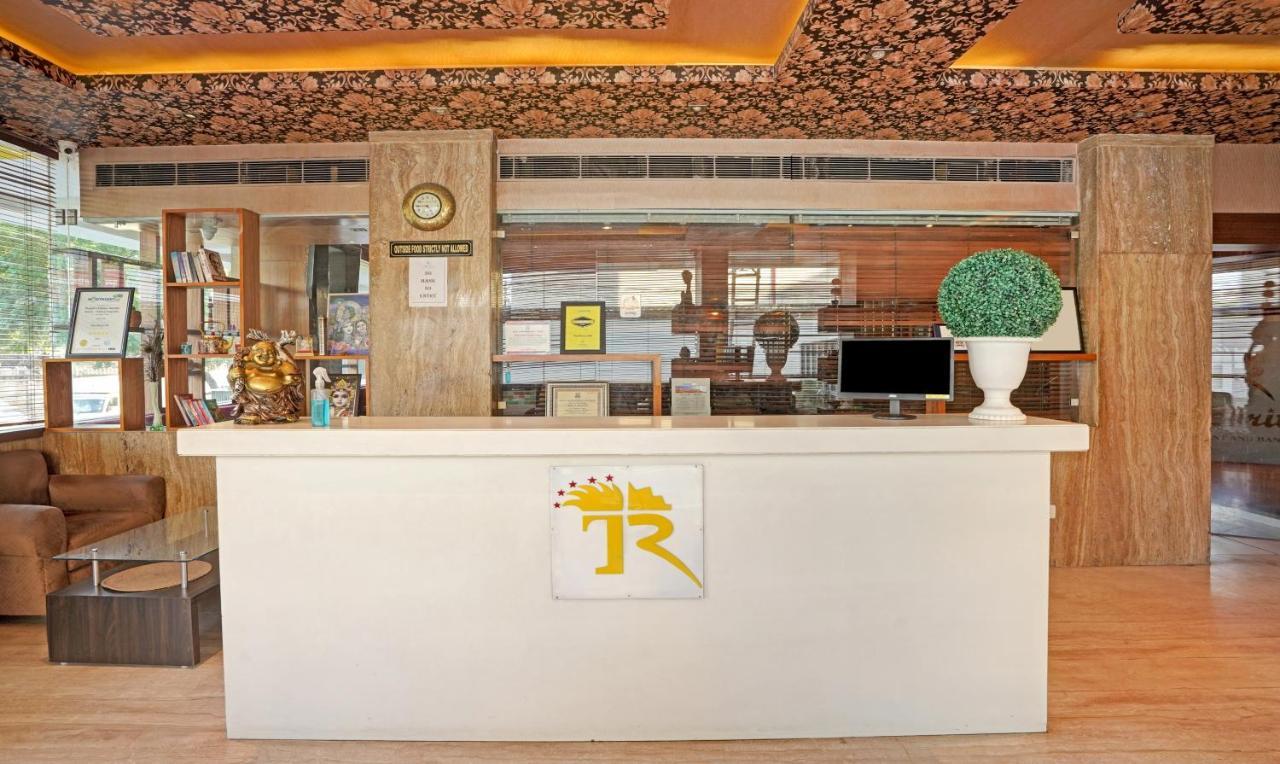 Treebo The Royal Cm, 4 Km From City Palace 자이푸르 외부 사진
